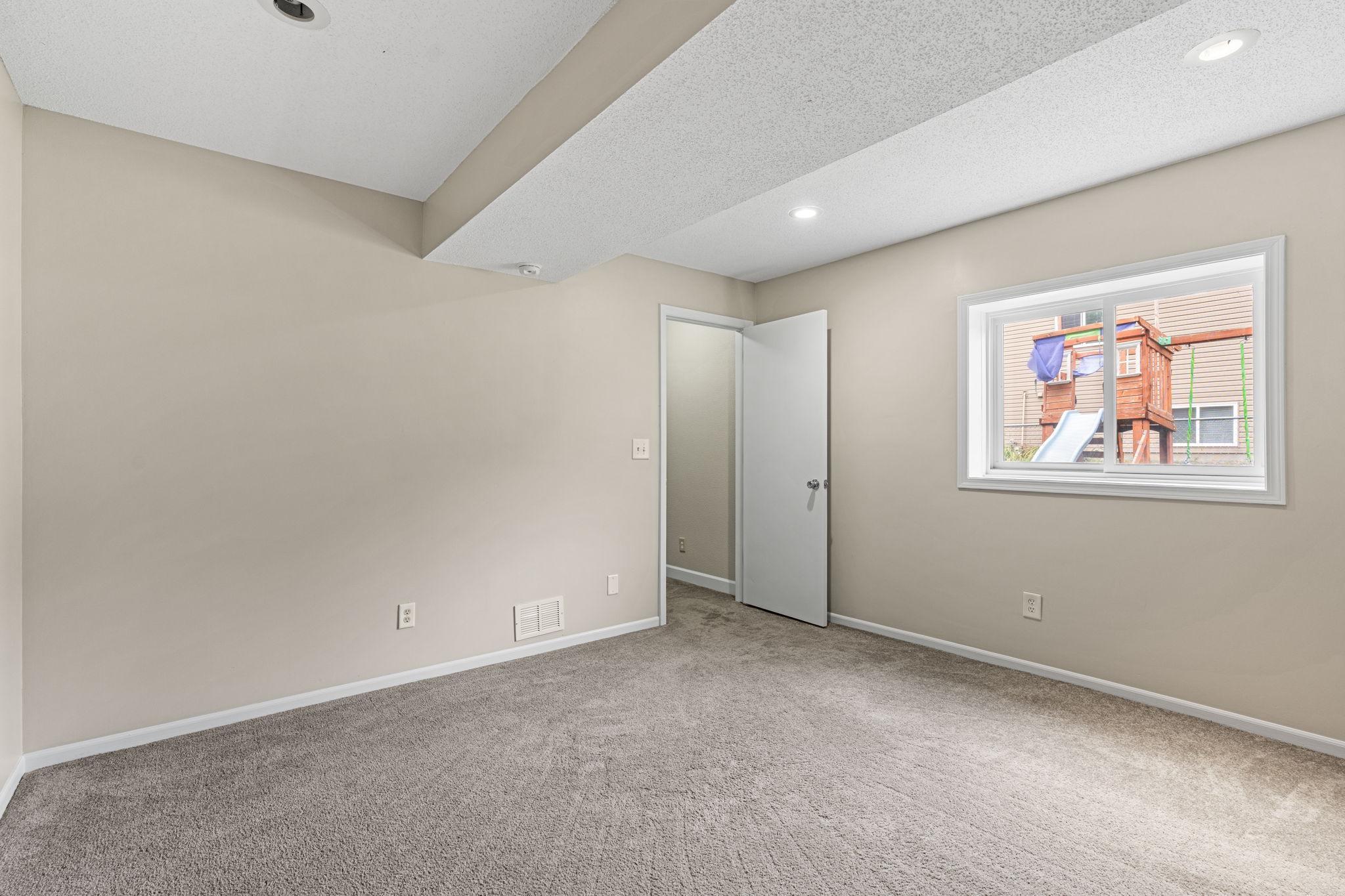 39-web-or-mls-1330 107th Ave NW-39.jpg