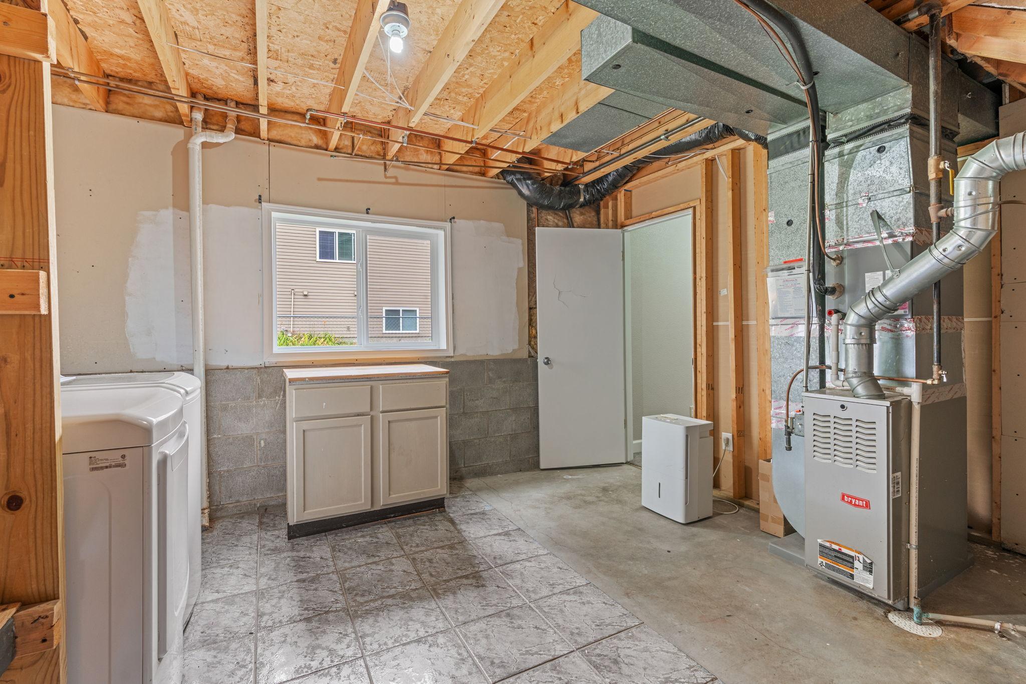 41-web-or-mls-1330 107th Ave NW-41.jpg