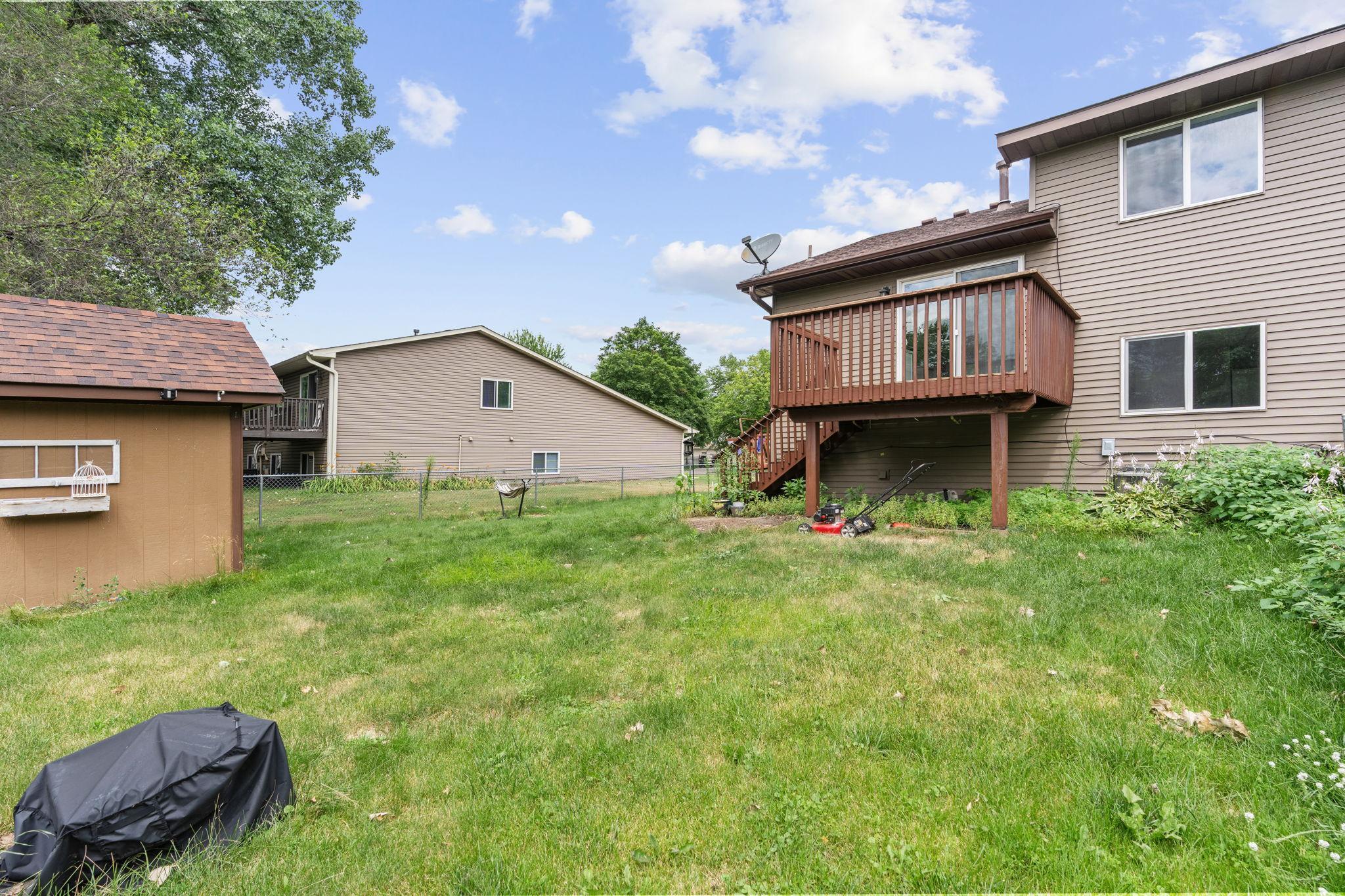 7-web-or-mls-1330 107th Ave NW-8.jpg