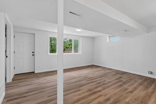 2355 Nokomis Avenue, Saint Paul, MN 55119