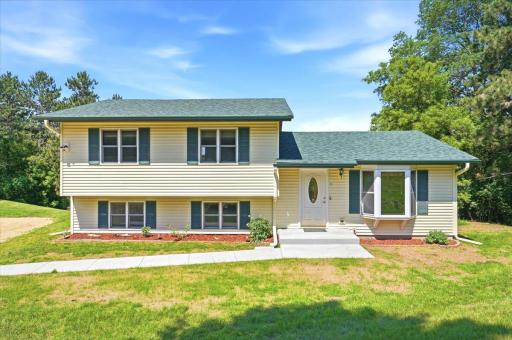 01-Front of Home.jpg