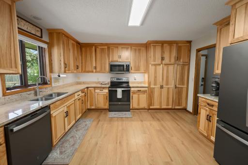 1063 County Road 134, Saint Cloud, MN 56303