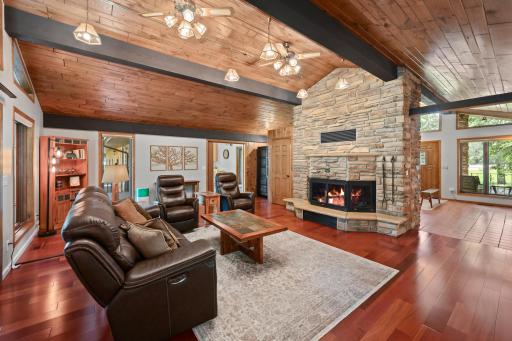 1063 County Road 134, Saint Cloud, MN 56303