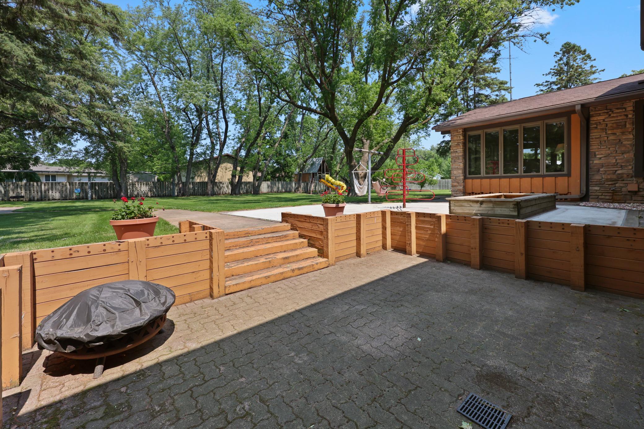 LL Primary Ensuite Patio