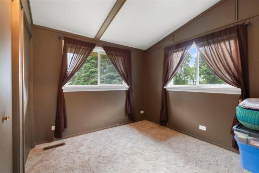 6525 County Road 37 NW, Maple Lake, MN 55358