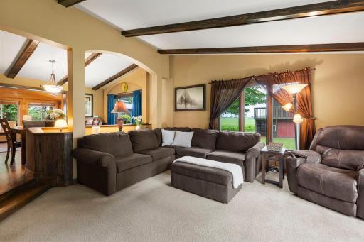 6525 County Road 37 NW, Maple Lake, MN 55358