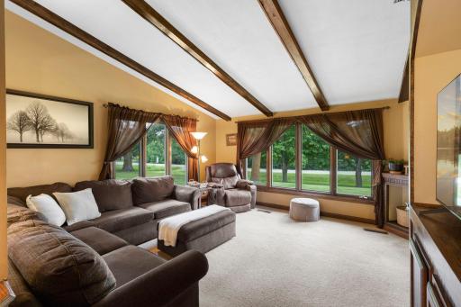 6525 County Road 37 NW, Maple Lake, MN 55358