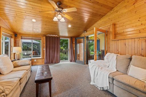 6525 County Road 37 NW, Maple Lake, MN 55358