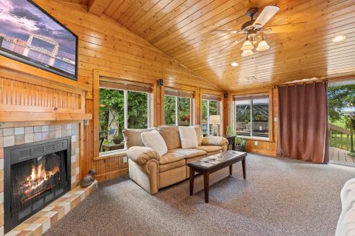 6525 County Road 37 NW, Maple Lake, MN 55358
