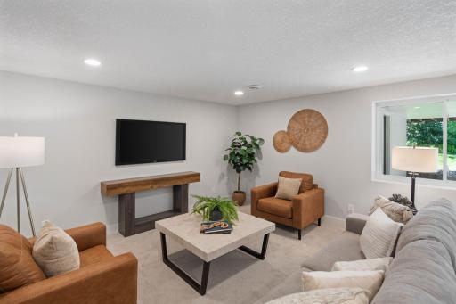 8930 N Minnehaha Circle, Minneapolis, MN 55426