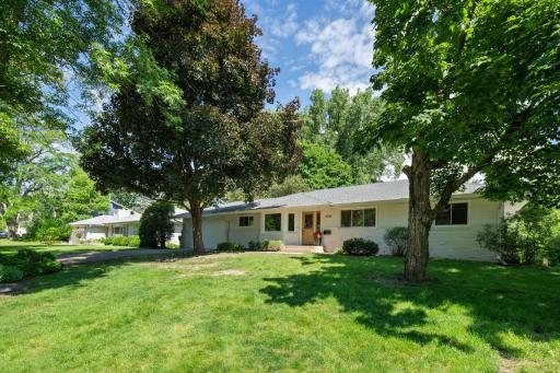 8930 N Minnehaha Circle, Minneapolis, MN 55426