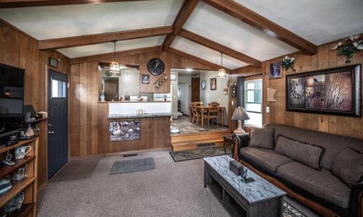 612 Pine Street, Farmington, MN 55024