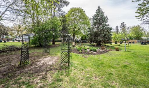 612 Pine Street, Farmington, MN 55024