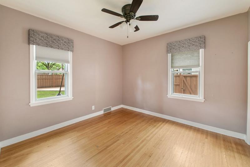 main floor 2nd bedroom.jpg