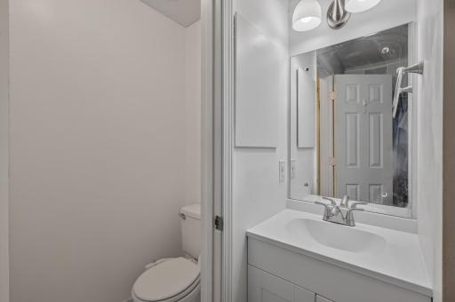 132 Demont Avenue E, 232, Little Canada, MN 55117