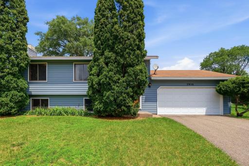 7938 Girard Court N, Minneapolis, MN 55444