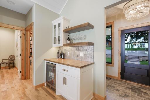 11513 Kimball Avenue NW, Annandale, MN 55302