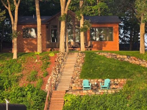 Relax, sip some wine, and enjoy the stunning views in a peaceful lakeside setting perfect for unwinding and taking in the beauty of every season.