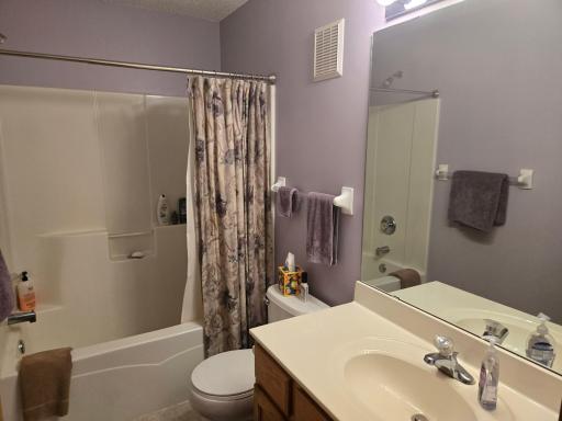 6849 Pine Crest Trail S, Cottage Grove, MN 55016