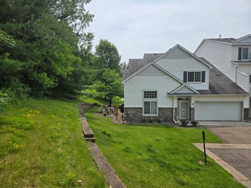 6849 Pine Crest Trail S, Cottage Grove, MN 55016
