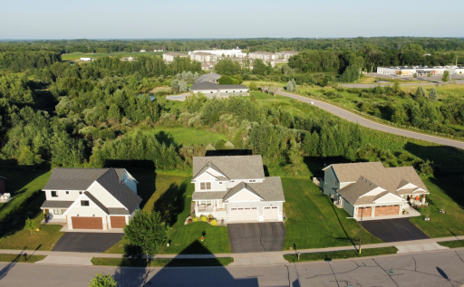3098 Nottingham Road S, Saint Cloud, MN 56301