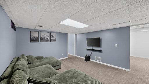 4 bed 2 bath home for sale 403 3rd Ave NE Byron MN 55920