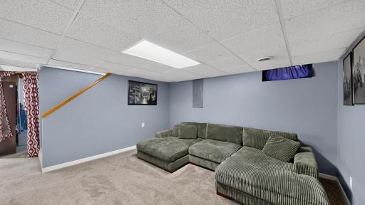 4 bed 2 bath home for sale 403 3rd Ave NE Byron MN 55920