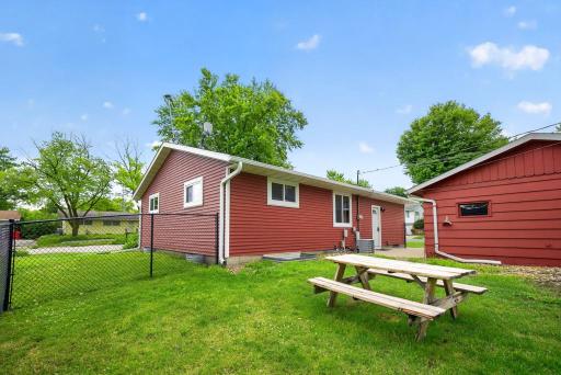 4 bed 2 bath home for sale 403 3rd Ave NE Byron MN 55920
