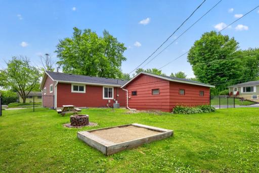 4 bed 2 bath home for sale 403 3rd Ave NE Byron MN 55920