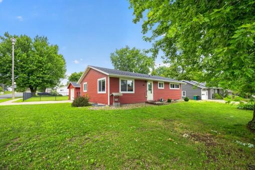 3.4 bed 2 bath home for sale 403 3rd Ave NE Byron MN 55920jpg