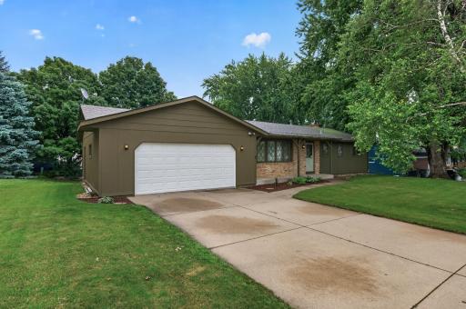 The Oversized garage is great for anyone needing some extra space! the 30' deep side is perfect for that larger vehicle, boat or work space.