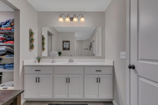 683 47th Avenue NE, Saint Cloud, MN 56304
