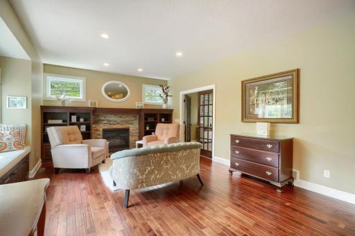 17141 Jefferson ct - Web Quality - 009 - 09 Living Room.jpg
