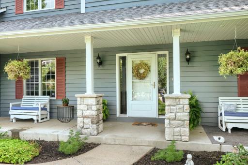 17141 Jefferson ct - Web Quality - 004 - 04 Exterior Front.jpg