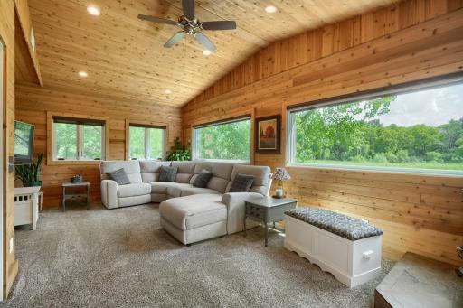 17141 Jefferson ct - Web Quality - 021 - 21 Sunroom.jpg