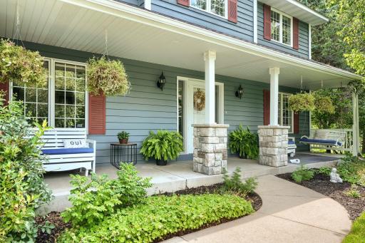 17141 Jefferson ct - Web Quality - 005 - 05 Exterior Front.jpg