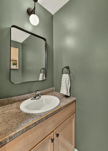 687 Shardlow Place NE, Byron, MN 55920