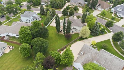 4825 Meadow Creek Drive S, Fargo, ND 58104
