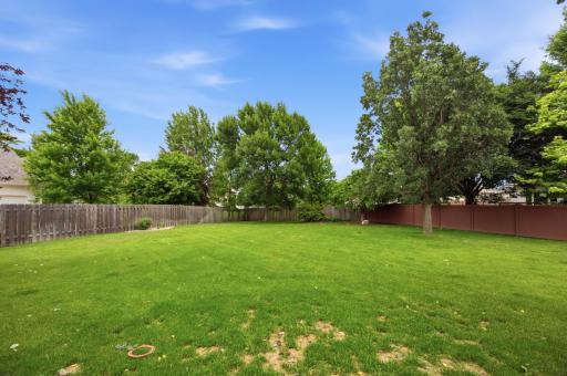 4825 Meadow Creek Drive S, Fargo, ND 58104