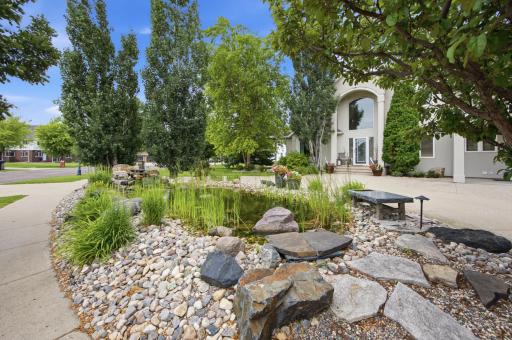 4825 Meadow Creek Drive S, Fargo, ND 58104