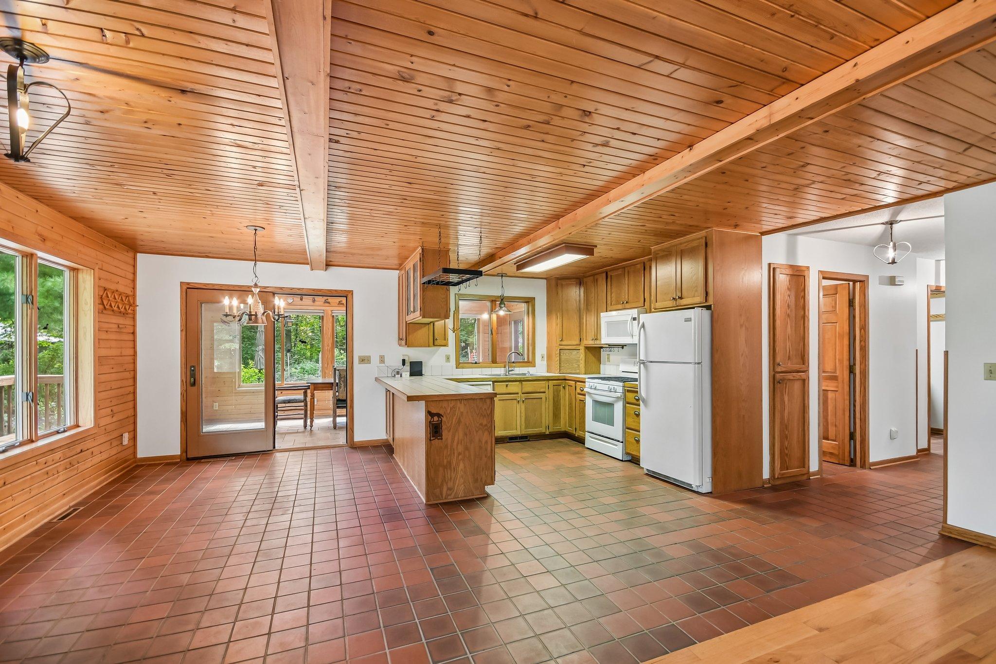 15-web-or-mls-Wild Mountain Rd-S0409-015.jpg