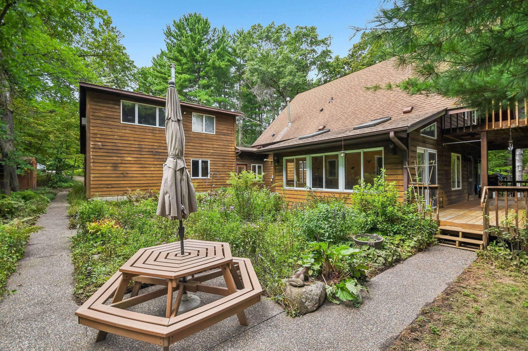 53-web-or-mls-Wild Mountain Rd-S0409-053.jpg