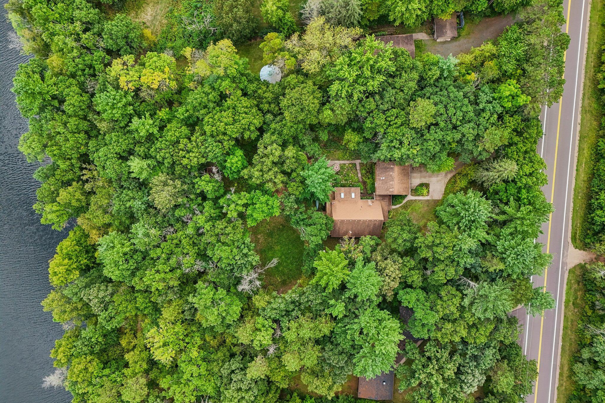 62-web-or-mls-Wild Mountain Rd-S0409-062.jpg