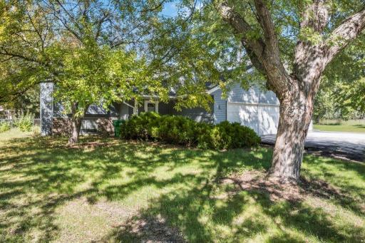 6781 Brunswick Avenue N, Brooklyn Park, MN 55429