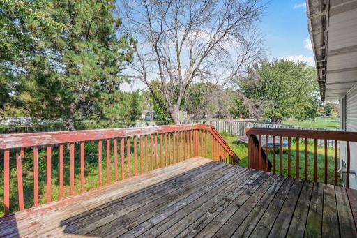 6781 Brunswick Avenue N, Brooklyn Park, MN 55429