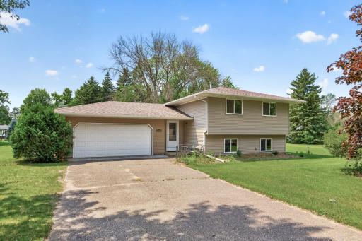 15730 Ferret Street NW, Anoka, MN 55303