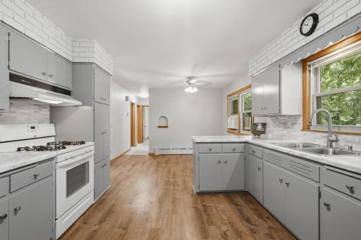 5465 County Road 8 SW, Waverly, MN 55390