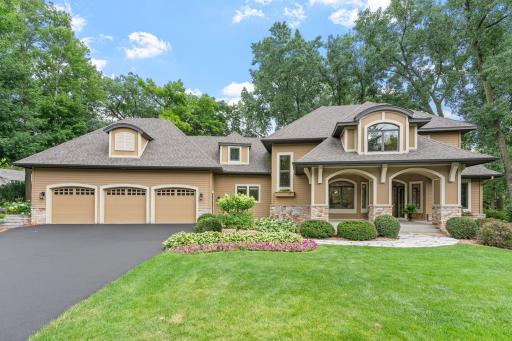 710 Shadyview Lane N, Plymouth, MN 55447