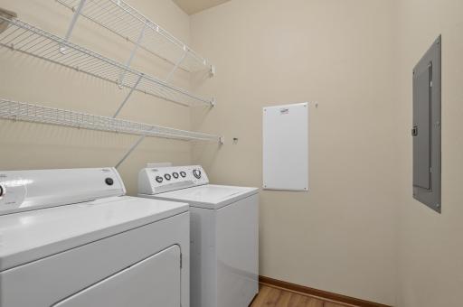 8200 W 33rd Street, 323, Saint Louis Park, MN 55426