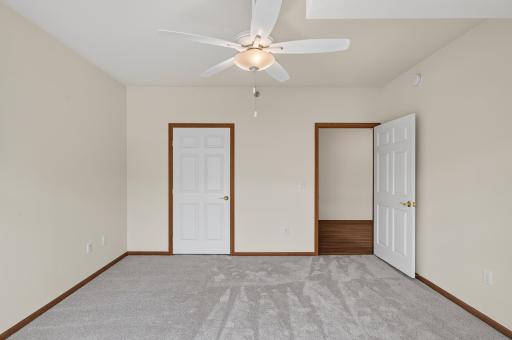 8200 W 33rd Street, 323, Saint Louis Park, MN 55426